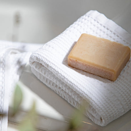 Classic Style Waffle Hand Towel White