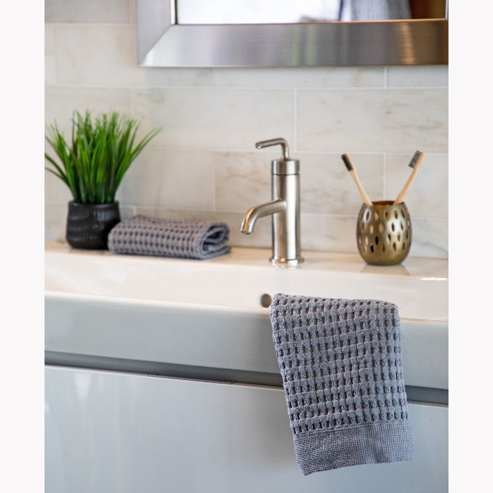 Gilden Tree | Waffle Bath Towels | Slate Wash Cloth